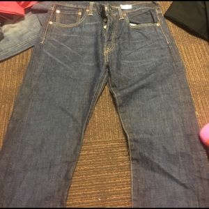 Levi's 501 Jeans 31x30. Tapered legs for slim fit.